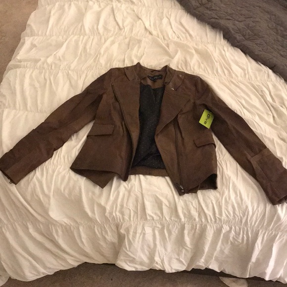 Gorgeous Real Leather Jacket - Picture 5 of 5